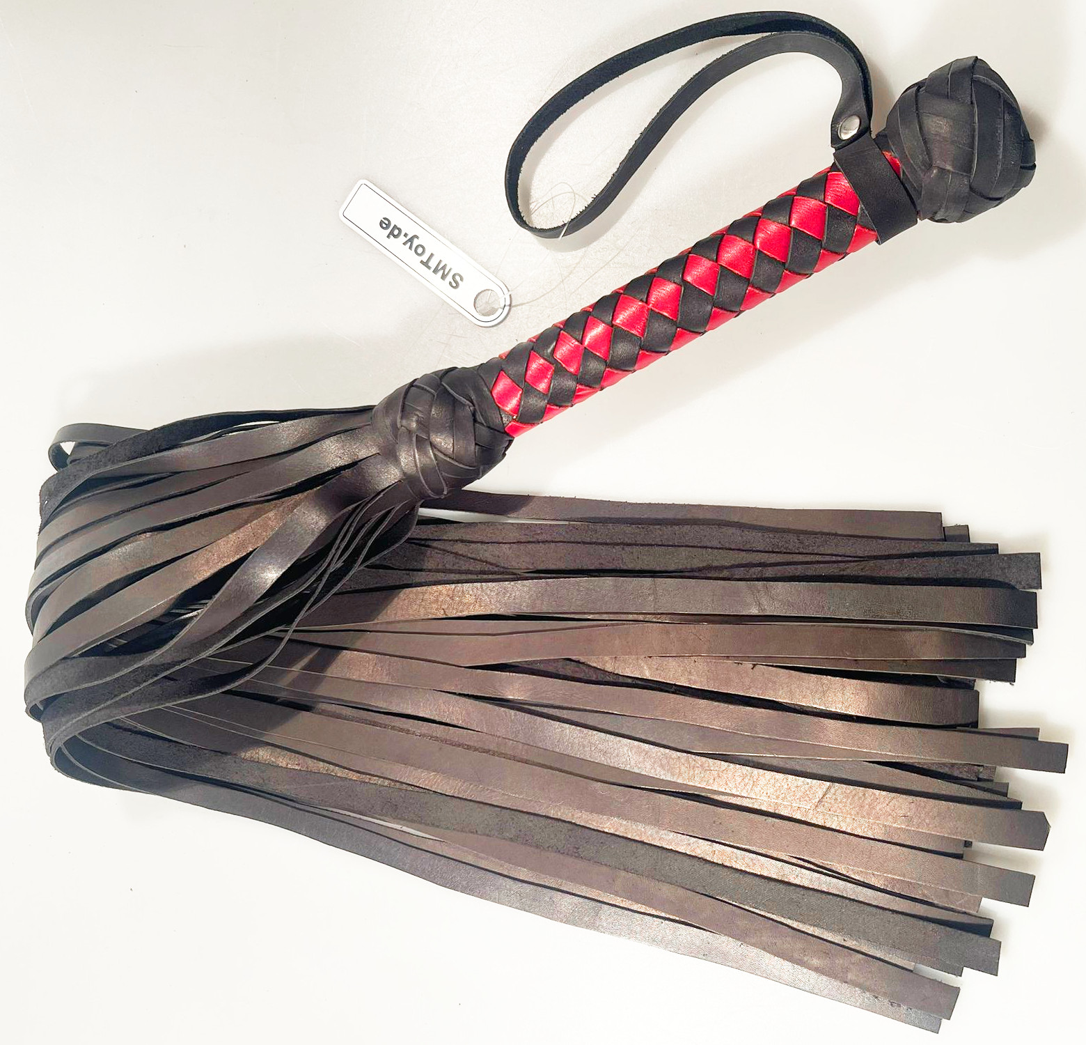PEITSCHE - FLOGGER Red-Black Full 50 Tails