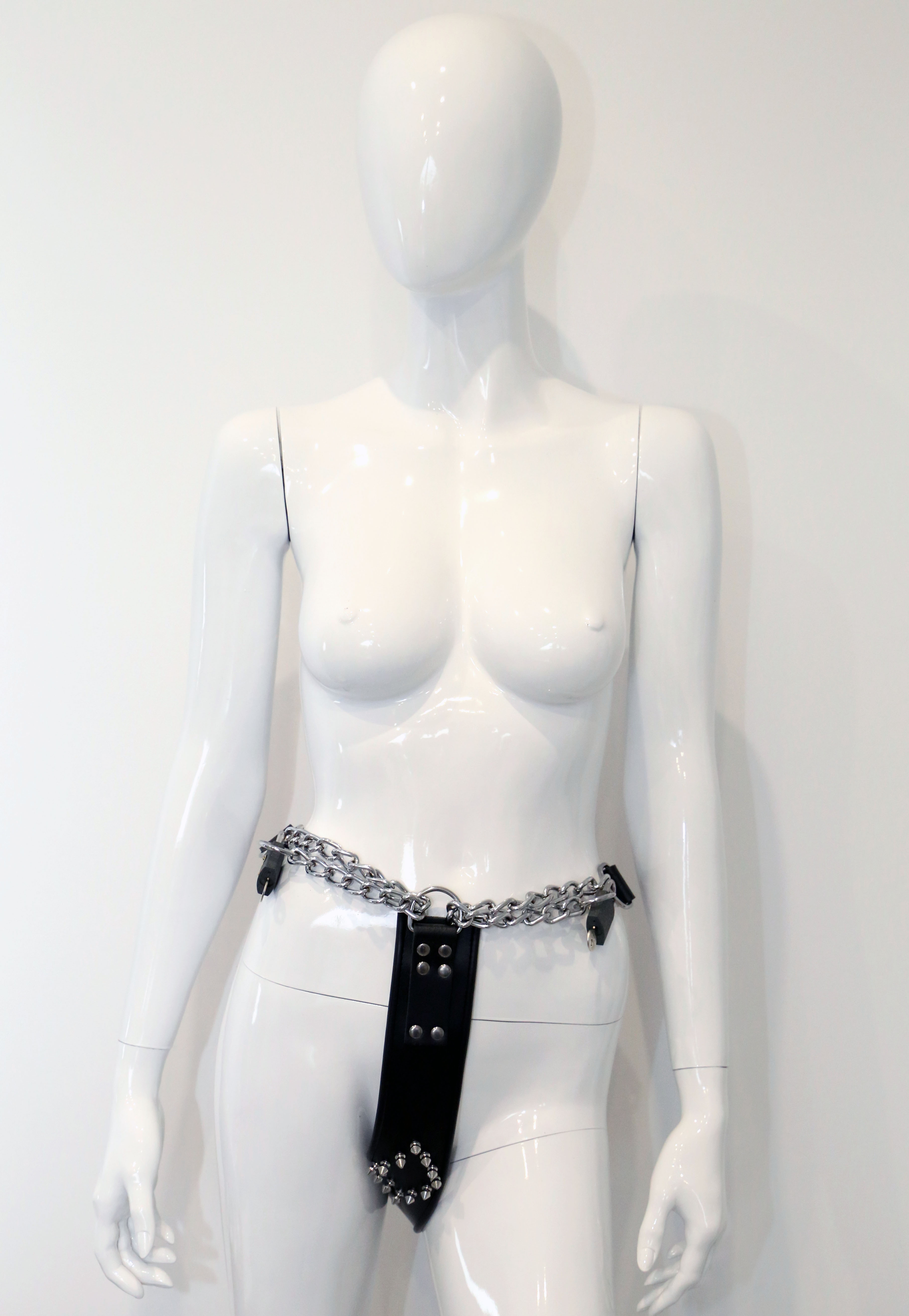 Keuschheitsgurt Frau